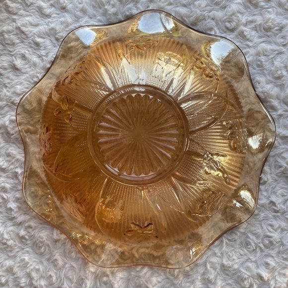 1950’s~MARIGOLD IRIS & HERRINGBONE PATTERN~JEANETTE GLASS CO. ~SERVING BOWL~G13 - Picture 3 of 4